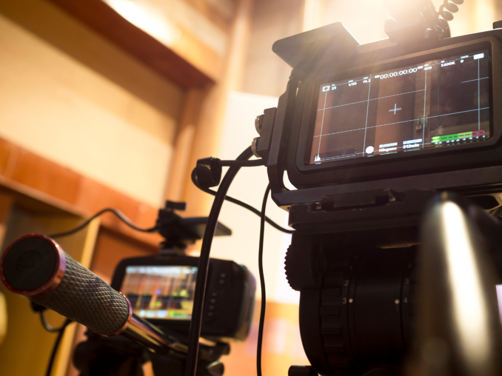 Met geavanceerde technologie worden live streaming en AV evenementen een visueel spektakel, ideaal om een wereldwijd publiek te bereiken.